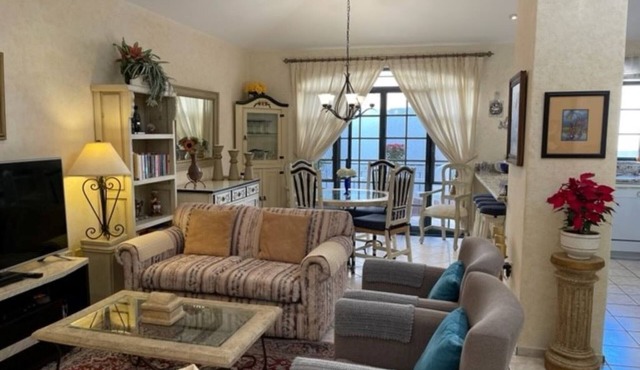 Ajijic Condo Close to Everything