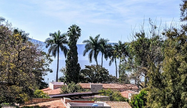 Ajijic Lakeside: Location, Views, Charm, and Quiet: Case Felicidad Has It All
