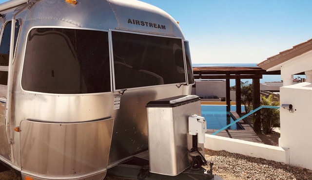 AMAZING GLAMPING - VIEWS & INFINITY POOL