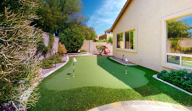 Amazing home with gas grill, patio, firepit, enclosed yard, kitchen, & fireplace