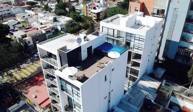 Americana Loft - Rooftop, Pool & Gym 2 BR Sleeps 6