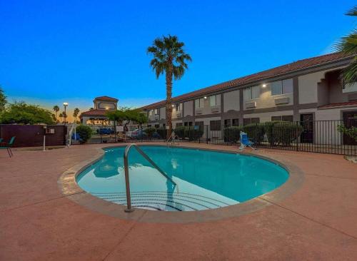 Americas Best Value Inn Apache Junction