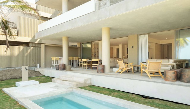 Anera, Private Pool and Lush Garden Steps from the Ocean at ANERA