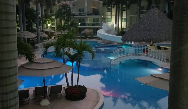 APARTMENT IN ACAPULCO DIAMANTE IN FRONT OF GNP ARENA