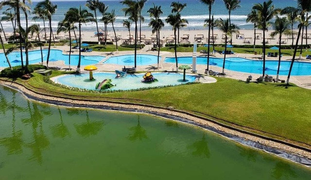 Apartment next to María Bonita beach