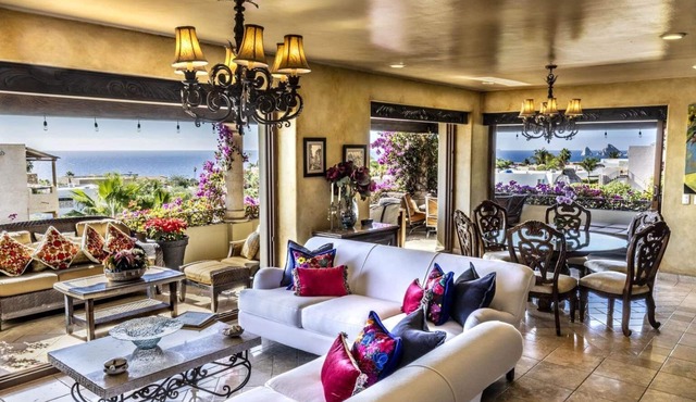 Arch/Lands End Oceanviews - 4200 sq ft Luxury Villa, Private Beach