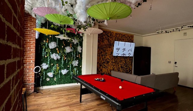 Artistic DTLA Loft