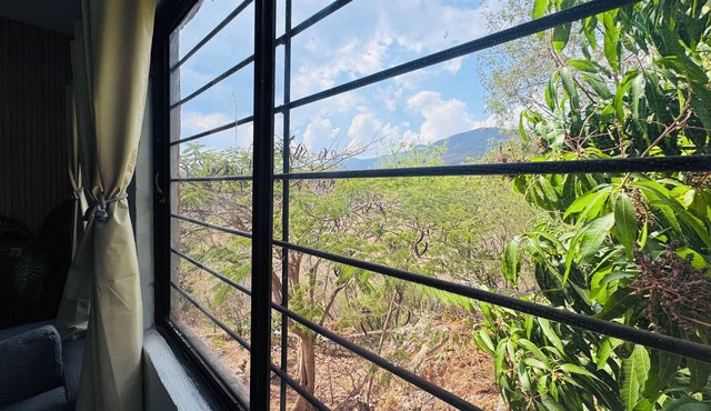 At the edge of the city, 5 minutes from PGE and Torre Chiapas! Loft Mango