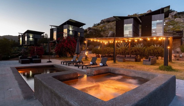 Atika Retreat - Vinyard Cabin