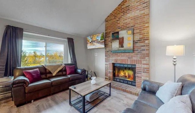 Aurora 3 King Beds Updated Upper Unit Quincy Lake