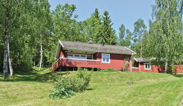 Awesome home in Munkedal with WiFi
