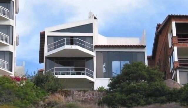 Bajamar Spectacular Ocean Front Home! Ocean views, Cliff & Bajamar Golf Resort