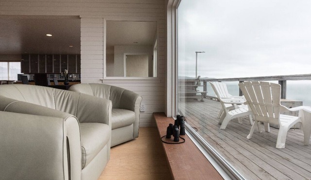 Beach Front 5B/3BT 3200SQ HUGE Luxury only 7 miles from San Francisco in Pacifica