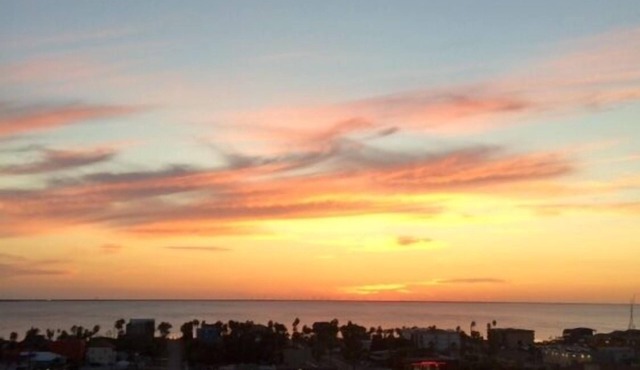 Beachfront Bargain with Heated Pool, Bay Views & Direct Beach Access!