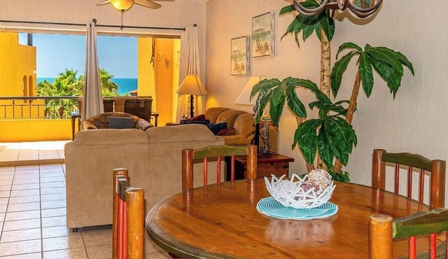 Beachfront Condo | 2BR Sleeps 4 | Pools & Hot Tubs