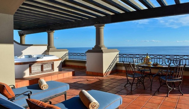 Beachfront Junior Suite in Pueblo Bonito Sunset Beach