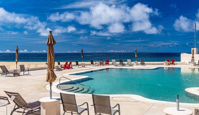 Beachfront Terrasol Condo · Ocean Views & 2 Pools