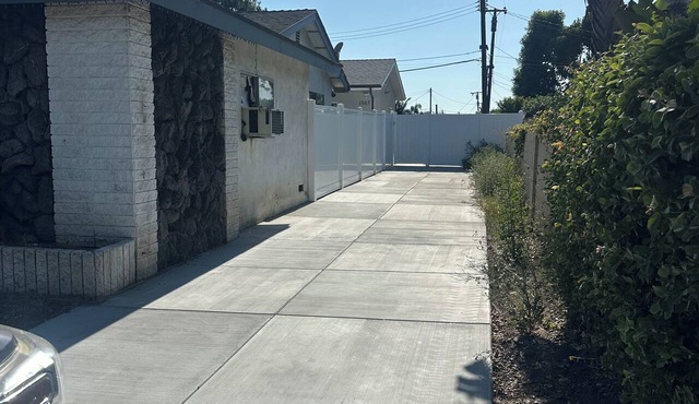 Beautiful 3-bedroom house with AC in charming Valinda/West Covina border