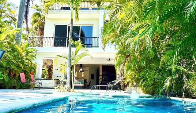 BEAUTIFUL 8 BRM VILLA IN MARINA VALLARTA . Steps from beach+marina+golf
