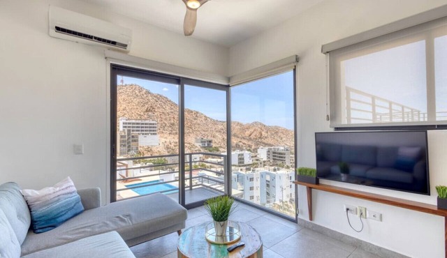 Beautiful and elegant Apt, Near Downtown