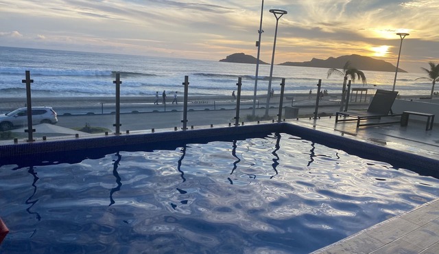 Beautiful and new apartment on the malecon