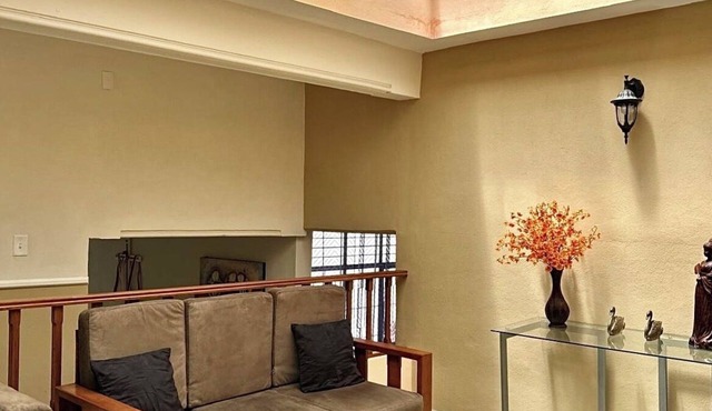 Beautiful Authentic 3 bed/1 Bath Large home in Oaxaca City