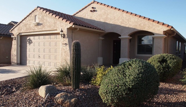 Beautiful home at Sun City Anthem at Merrill Ranch