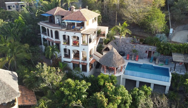 Beautiful La Manzanilla Villa, large heated pool, jungle+sea view, Starlink WIFI