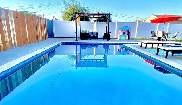 " Beautiful Pool Home"