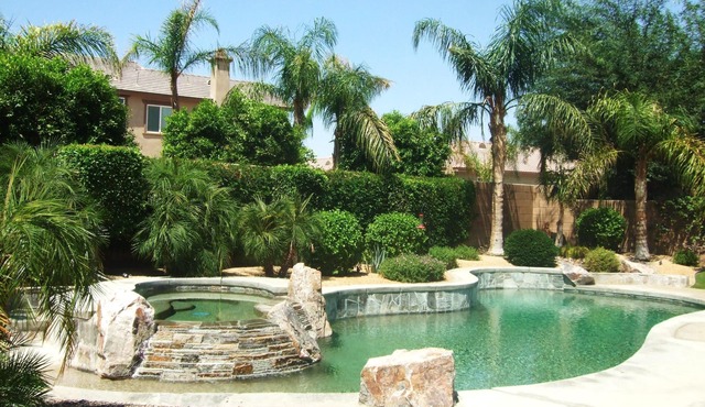 BEAUTIFUL POOL HOME IN PARADISE