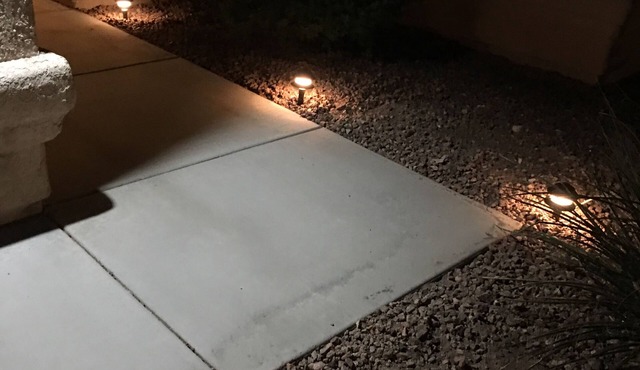 Beautiful Private Pool, Relaxing Quiet Neighbourhood, Perfect Lake Havasu House