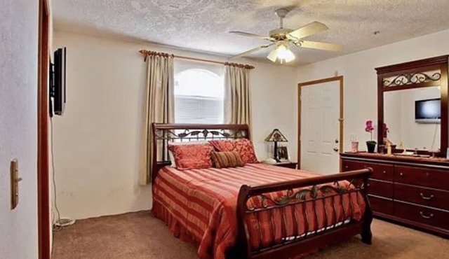 Beautiful Vacation Get Away 6BD/3.5R