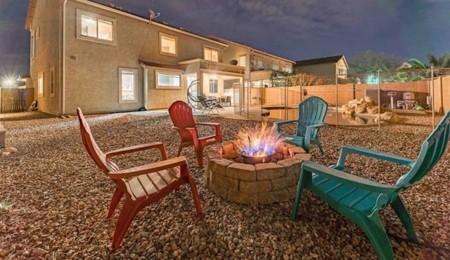Best Family Friendly Desert Paradise Home