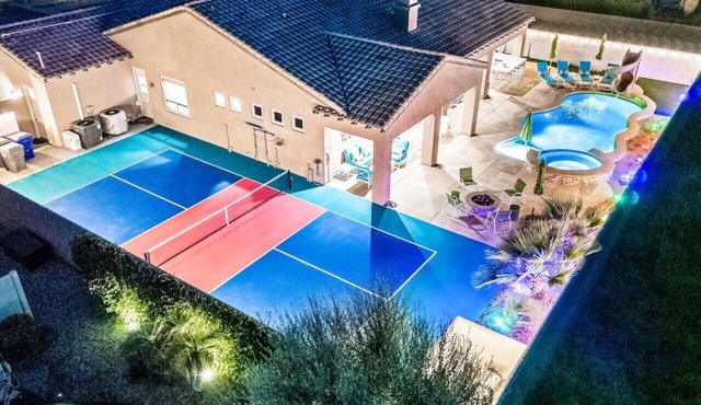 BigBiggy/Waterslide/100k Game Room