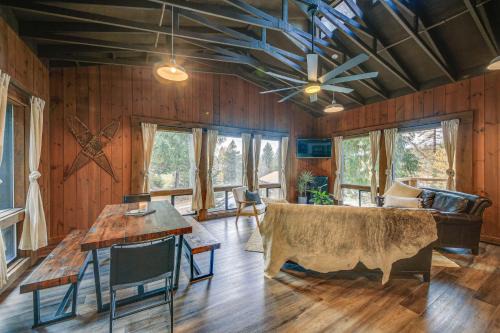 Bonners Ferry Cabin w/Wraparound Deck & Views!