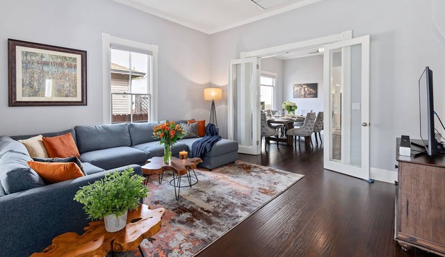Bright and Spacious Downtown Home | Walkability to State St & Beach