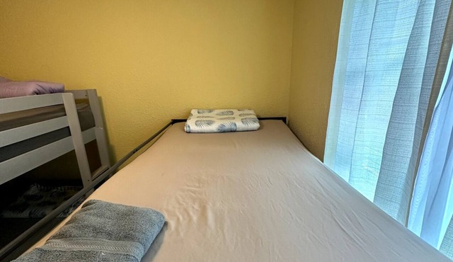 Bunk Bed In Shared Room In Harlingen TX! 2A