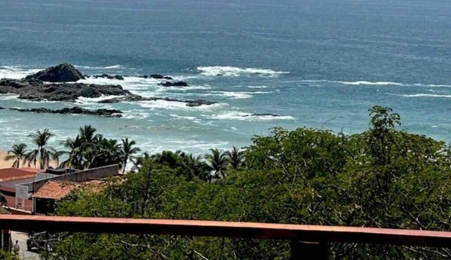 Cabanas Alegria - Ocean View Master Suites