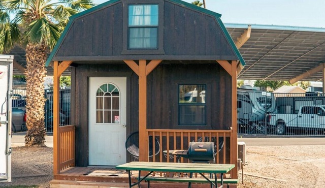 Cabin 15 · Deluxe Family Cabin