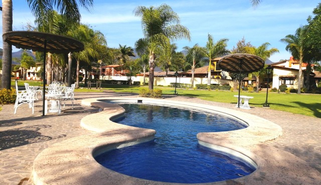 Cabin at RANCHO LA ESMERALDA- Enjoy the Sierra Madre Mountains