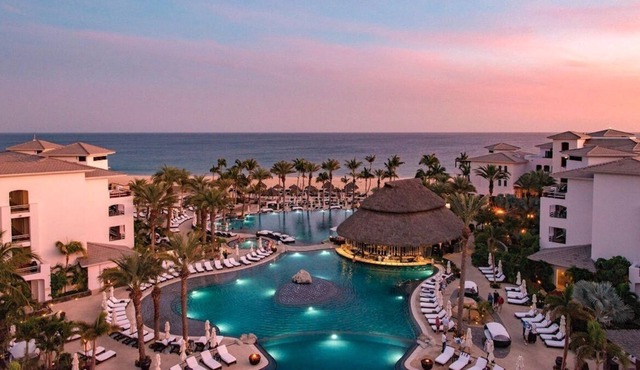 Cabo Azul Resort - Jr Suite - Promotional Rates!