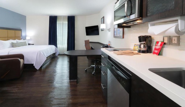 Candlewood Suites - Celaya by IHG