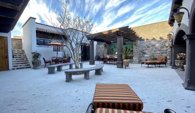Casa Blanco Vista - brand new luxury home, steps from the sand & Sea of Cortez