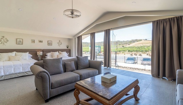 Casa Bugambilias by Villa de La Rosa
