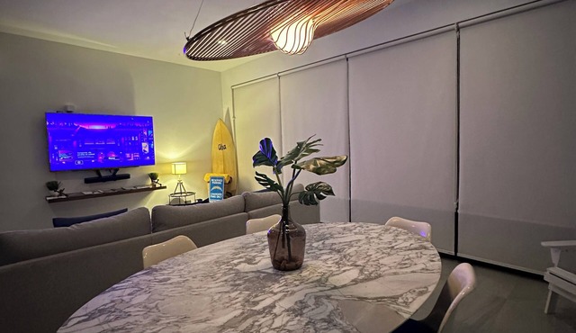 Casa Cabana: Contemporary Condo and Premium Comfort in Residencial Miró