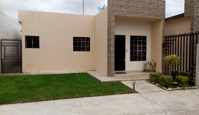 Casa cerca de la Universidad de Montemorelos
