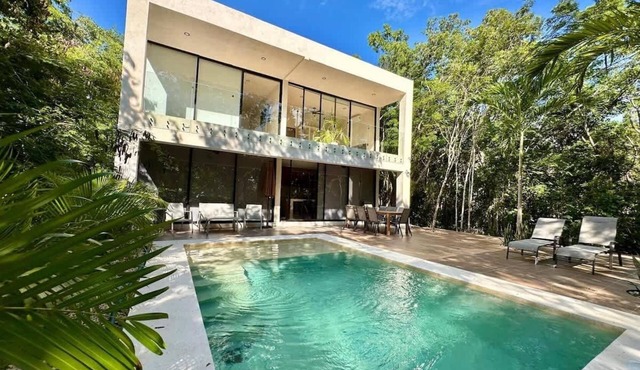 Casa Chéché · Deluxe Jungle Living · Private Pool
