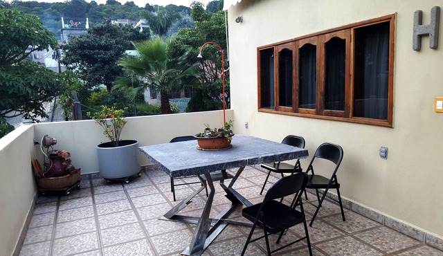 Casa Cumbre H cozy apartment in a spectacular views property