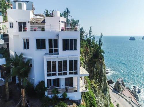Casa de Playa frente al Malecón