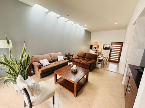Casa Ejecutiva Acogedora Impecable AGS